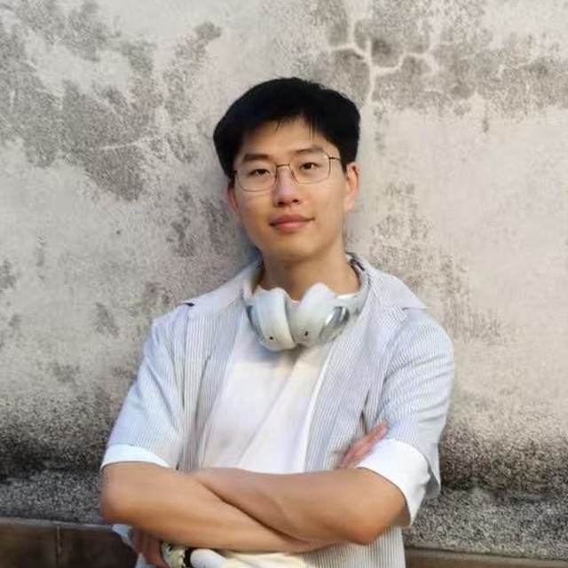 Wang YingXiao 王英枭
